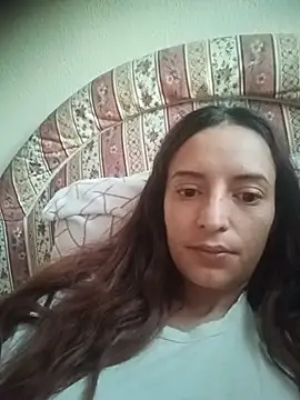 leyla131313 online show from 06/02/26, 07:47