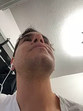 awesomemilkss online show from 03/21/26, 12:12