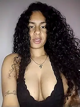 Snapshot of RizHoney chatting on 02/21/26, 05:53 RizHoney online show from 02/21/26, 05:53