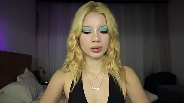 Snapshot of qualitybab chatting on 02/24/26, 10:10 qualitybab online show from 02/24/26, 10:10