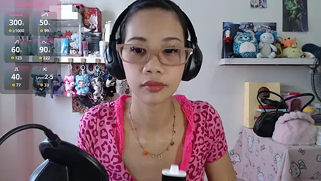 GloryKulikowski online show from 03/25/26, 03:06