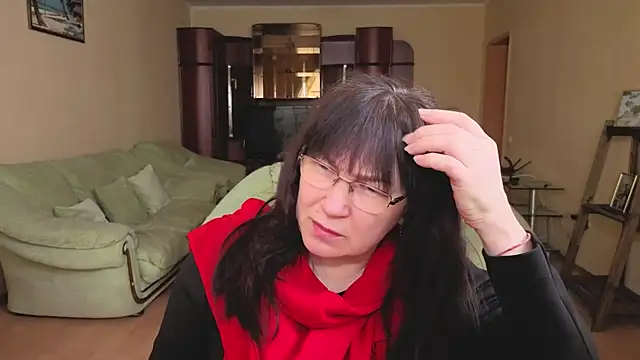 Tori Twirl online show from 02/26/26, 07:41