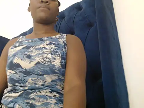 Snapshot of Rayna-20 chatting on 02/13/26, 02:39 Rayna-20 online show from 02/13/26, 02:39