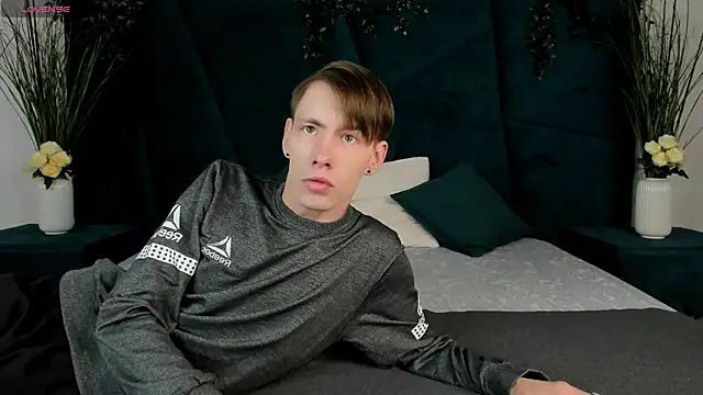 Erick Wilson online show from 11/15/25, 05:44