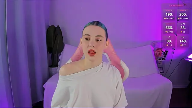 AdeleBabyGirl online show from 03/12/26, 04:18