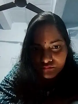 Snapshot of Anushka_Singh0 chatting on 03/11/26, 01:27 Anushka Singh0 online show from 03/11/26, 01:27