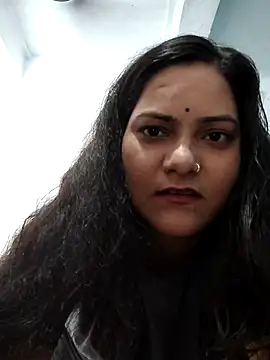 Snapshot of Anushka_Singh0 chatting on 07/12/26, 03:51 Anushka Singh0 online show from 07/12/26, 03:51