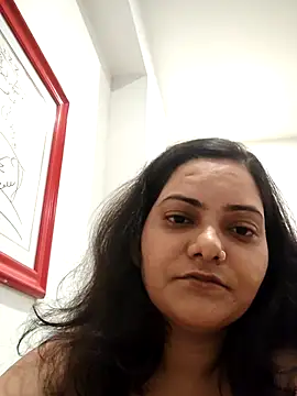 Snapshot of Anushka_Singh0 chatting on 07/07/26, 07:50 Anushka Singh0 online show from 07/07/26, 07:50
