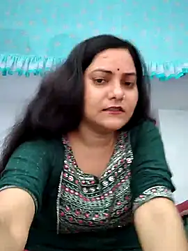 Snapshot of Anushka_Singh0 chatting on 04/04/26, 07:59 Anushka Singh0 online show from 04/04/26, 07:59