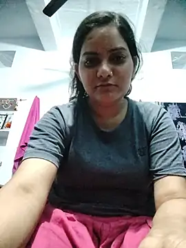 Snapshot of Anushka_Singh0 chatting on 06/03/26, 05:06 Anushka Singh0 online show from 06/03/26, 05:06