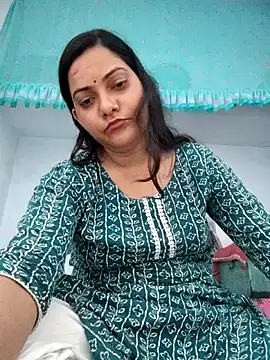 Snapshot of Anushka_Singh0 chatting on 03/27/26, 08:26 Anushka Singh0 online show from 03/27/26, 08:26