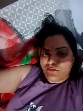 Snapshot of Anushka_Singh0 chatting on 03/08/26, 12:38 Anushka Singh0 online show from 03/08/26, 12:38