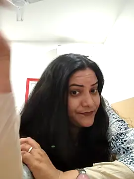 Anushka Singh0 online show from 05/29/26, 01:28