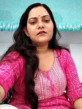 Snapshot of Anushka_Singh0 chatting on 03/31/26, 05:20 Anushka Singh0 online show from 03/31/26, 05:20