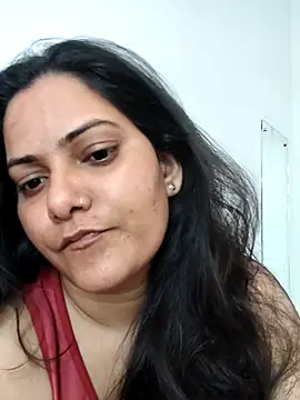 Snapshot of Anushka_Singh0 chatting on 03/22/26, 08:27 Anushka Singh0 online show from 03/22/26, 08:27