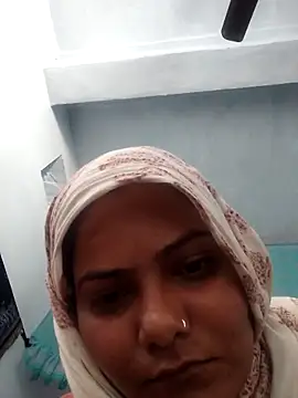 Snapshot of Anushka_Singh0 chatting on 03/25/26, 04:45 Anushka Singh0 online show from 03/25/26, 04:45