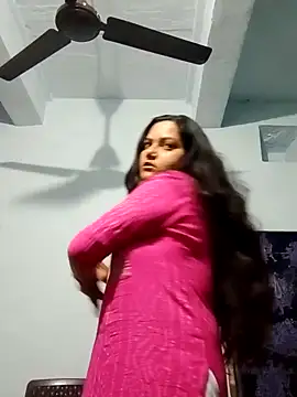 Snapshot of Anushka_Singh0 chatting on 03/16/26, 01:24 Anushka Singh0 online show from 03/16/26, 01:24