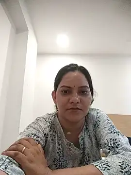 Snapshot of Anushka_Singh0 chatting on 06/21/26, 04:29 Anushka Singh0 online show from 06/21/26, 04:29
