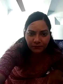 Snapshot of Anushka_Singh0 chatting on 03/06/26, 07:25 Anushka Singh0 online show from 03/06/26, 07:25