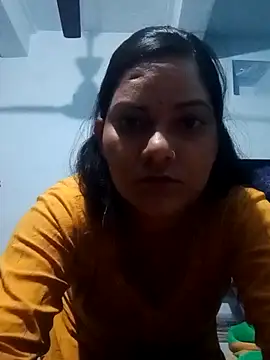 Anushka Singh0 online show from 02/26/26, 04:18