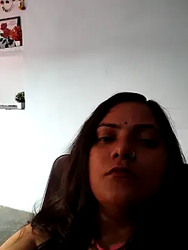 Snapshot of Anushka_Singh0 chatting on 03/24/26, 11:32 Anushka Singh0 online show from 03/24/26, 11:32