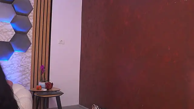 SashaLorrenz online show from 03/19/26, 05:29