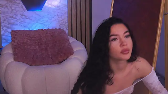 SashaLorrenz online show from 03/17/26, 05:32