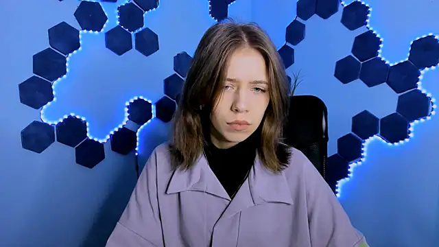 cleo cool online show from 02/18/26, 09:39