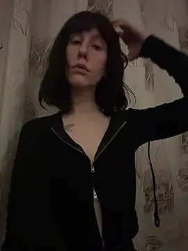 Julie Love online show from 02/17/26, 04:04