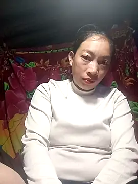 Snapshot of Susuu5790 chatting on 02/15/26, 07:57 Susuu5790 online show from 02/15/26, 07:57