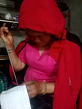 nelina 12345 online show from 04/18/26, 03:53