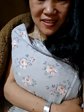 Snapshot of nelina_12345 chatting on 07/20/26, 01:02 nelina 12345 online show from 07/20/26, 01:02