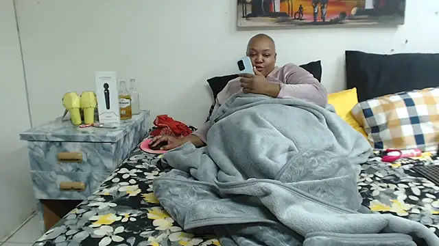 Queenxxxjesy online show from 05/12/26, 03:29