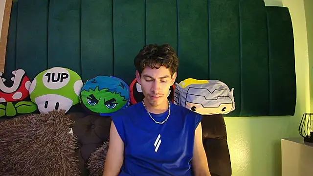 skinny jean  online show from 03/07/26, 02:22