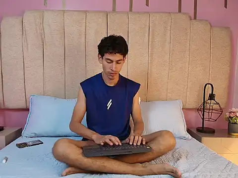 skinny jean  online show from 02/26/26, 08:31