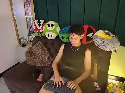 skinny jean  online show from 03/14/26, 09:32