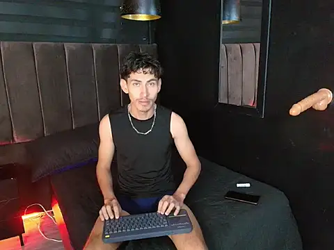 skinny jean  online show from 03/18/26, 08:21