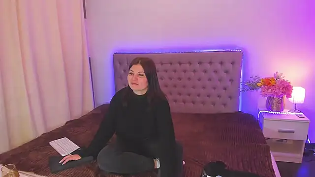 AmandaHoppe online show from 05/03/26, 05:01