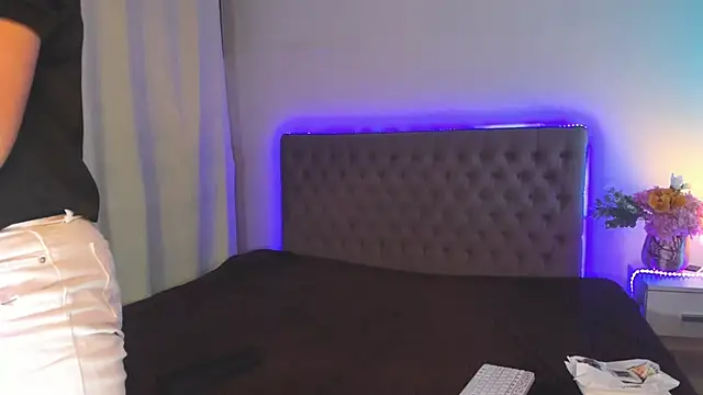 AmandaHoppe online show from 07/06/26, 04:19