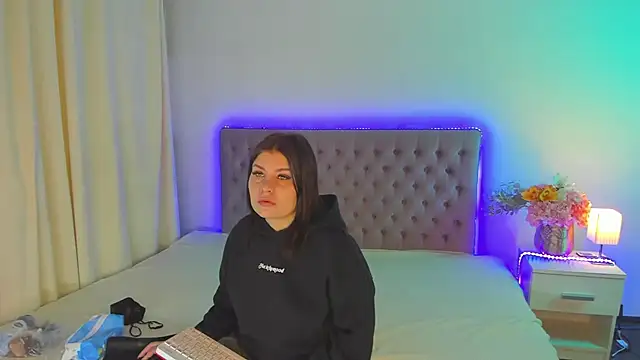 AmandaHoppe online show from 04/10/26, 05:03