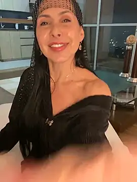 caritoo21 online show from 03/05/26, 01:57