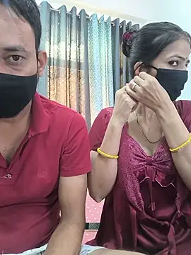 Snapshot of Sikha_Abhi chatting on 06/12/26, 01:58 Sikha Abhi online show from 06/12/26, 01:58