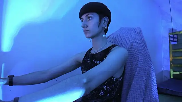 Snapshot of Fieramadame chatting on 02/22/26, 12:18 Fieramadame online show from 02/22/26, 12:18