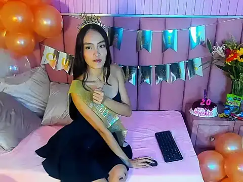 LolaWhite online show from 03/15/26, 05:25