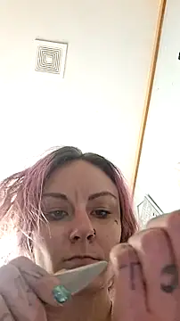 issyamazin online show from 03/28/26, 11:00