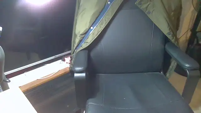 biiisexxx online show from 03/15/26, 05:42