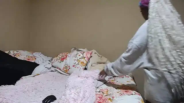 KinkyPxx online show from 04/09/26, 05:52