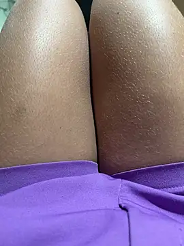 safadinhaputinha69 online show from 02/18/26, 07:54