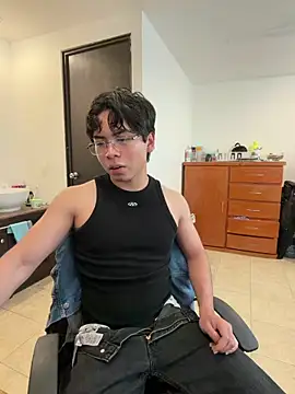 BentoBoxxx online show from 04/19/26, 07:16