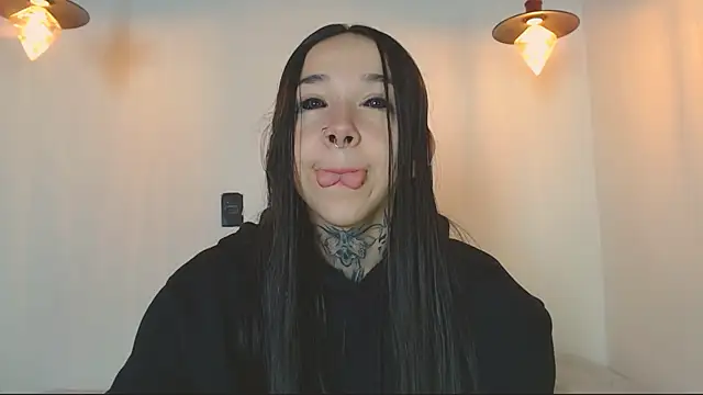 alien eyes09 online show from 04/04/26, 01:12